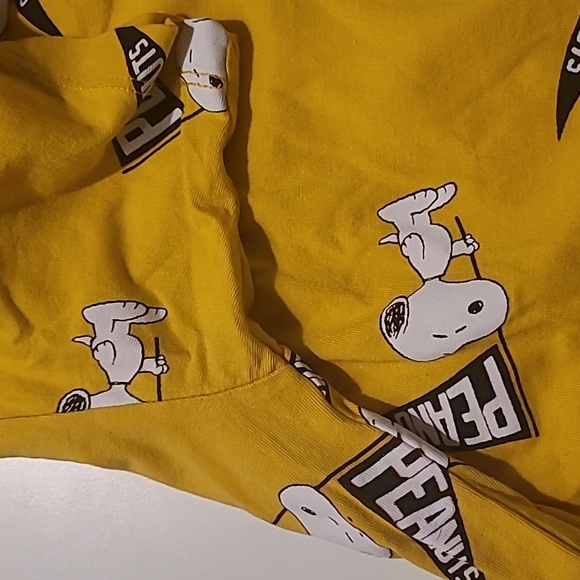 PEANUTS snoopy Tee - Picture 3 of 3